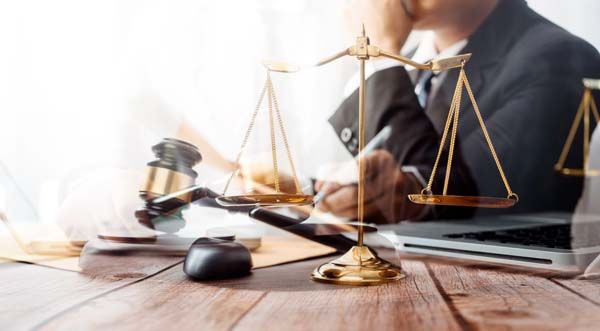 Comment sont définis nos honoraires d'avocat à Brest ? Comment sont définis nos honoraires d'avocat à Brest ?
